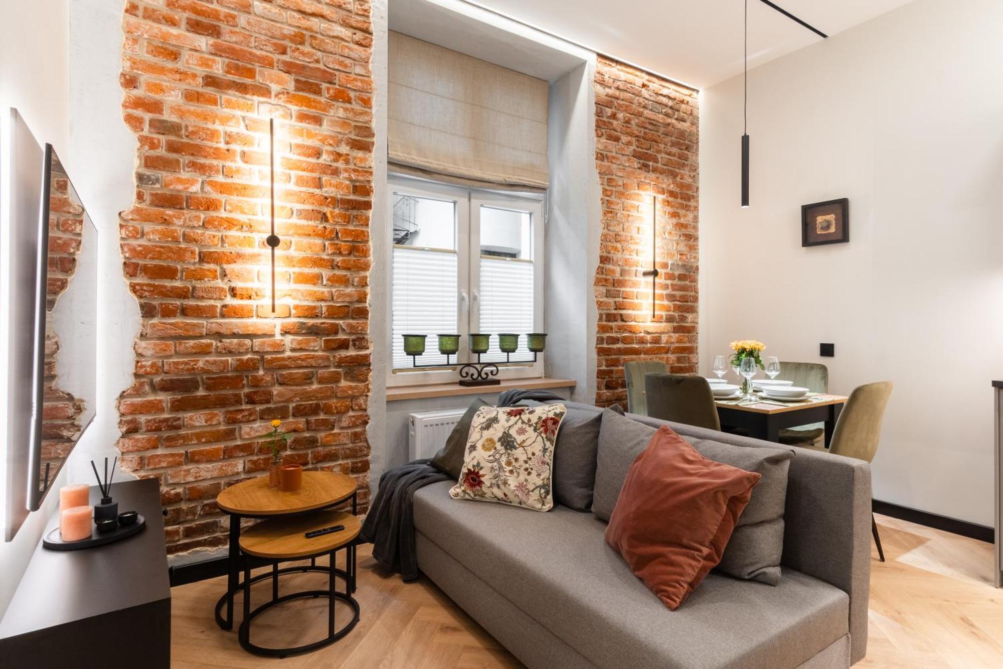 Charm & Comfort Renovated Gem In Old Town Sarego Apt B Краков Экстерьер фото